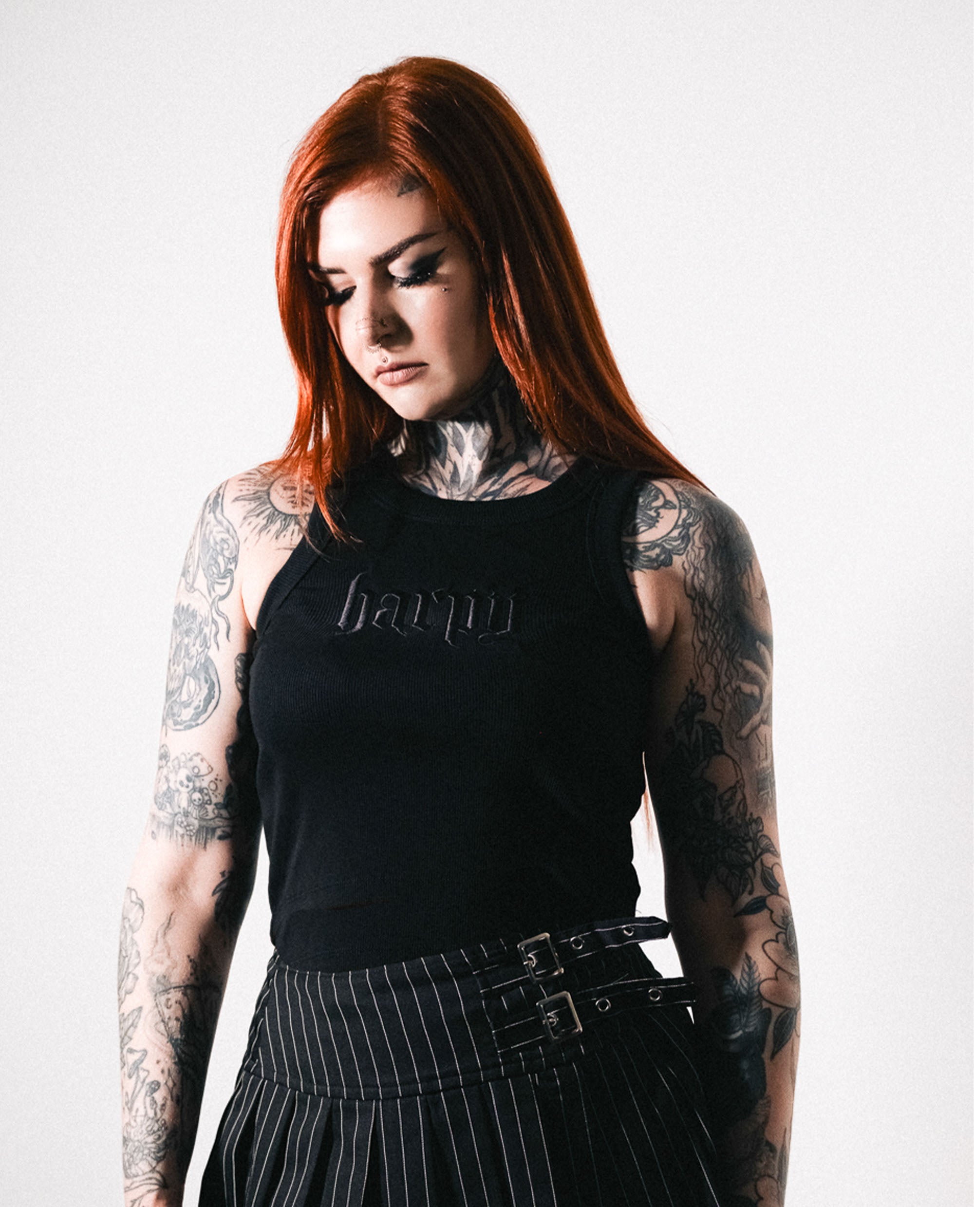 ONYX CROP RIBBED VEST